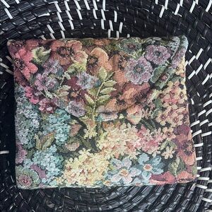 Elegant Floral Tapestry Cosmetic Pouch